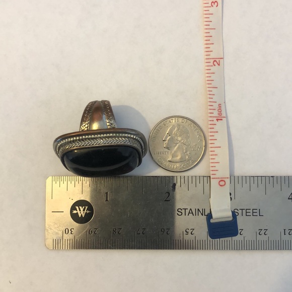 Black ring - Picture 6 of 8